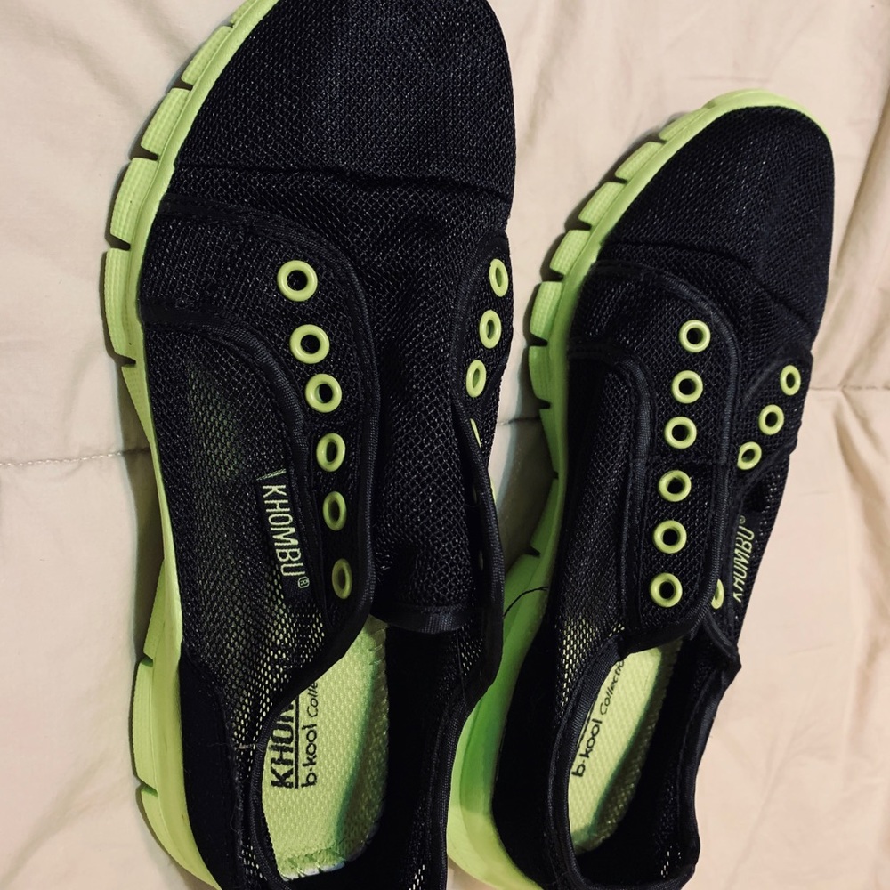 Khombu woman slip on shoes